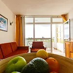 Seaview Friendly Holiday Home 3