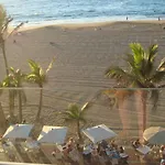 Las Canteras Premium
