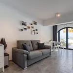 Apartment With Amazing Views And Terrace Garden, Fast Fiber Wifi