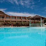 Tauro Resort