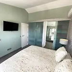 Luxury Villa Morelli With Seaview & Heated Pool