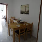 Rickaty Lodge Bed And Breakfast, Airport Hotel, Hotel De Aeropuerto, Las Palmas Airport, Gran Canaria Airport, Lpa, Spain