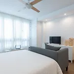 Homeforguest Moderno Estudio Junto A Las Canteras