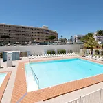 Hurleys Tirajana Apartment