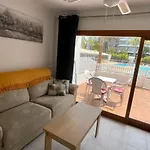Apto Dowtown Vistas Piscina Y Cerca Playa