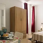 Estudio Massimo 7B