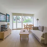 Homeforguest Modern Apartment In Las Canteras With Parking