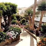 Apartment With Large Terrace, 10 Meters From Playa De Las Burras