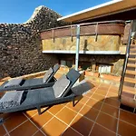 Villa Happiness - Luxury Chalet With Sea View
