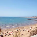 Renovated Apartment Near The Sea