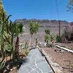 3Br Country Home - Private Pool & Terrace