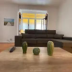 Sand & Sun - 2 Bedrooms Apartment 50M Beach