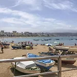 Lightbooking Las Palmas Canteras Beach