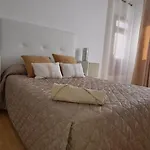 Piso De 2 Habitaciones A 200 Metros De La Playa