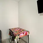 Apartamento B Para 3 En Vecindario