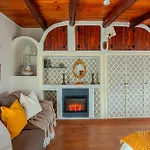 Las Casas De La Rueda - El Patio
