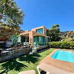 Cosy Villa With Private Pool In Salobre