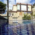 Los Jardines Del Cura