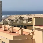 Yumbo Beach Apartment 2 With High Speed Free Internet