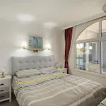 Patalavaca Beach House