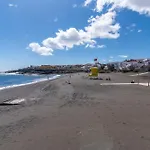 Home2Book Cozy Apt 2 Min From La Garita Beach