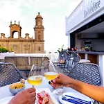 Boutique Hotel Cordial Plaza Mayor De Santa Ana