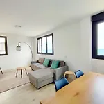 El Retiro By Wave Properties