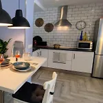 Cosy Apartment At Sardina Beach
