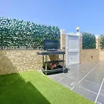 Bright Place Bungalow