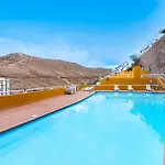 Patalavaca Beach, One Bedroom Apartment