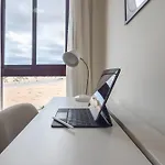 Luxury Workfriendly Far Ocean Views Home