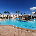 809 Green Oasis Club