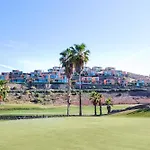 Par 4 Villa 10