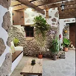 La Casa De Eni