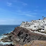 Cliffs Edge