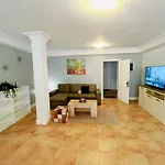 Magnificent 5-Star Very Large Luxury Villa Sea View Jacuzzi And Heated Pool