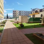 Las Arenas 50