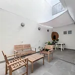 Coliving Mol-Terrace, En-Suite Bathroom, Fridge & Tv