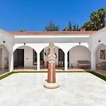 Luxury Villa With Sea View And Swimming Pool Up To 8 Persons Apv Paros Golden Beach
