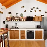 Casa Tito Y Teresita