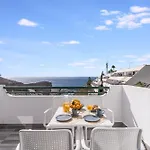 Corona Rosa Ocean View