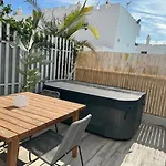 Bungalow Jacuzzi Pdi Terraza