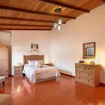Casa Las Toscas