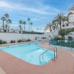 Home With Terrace In Playa Del Ingles-Pool & Beach
