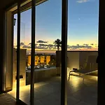 Atico Acogedor Con Vistas