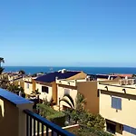 Arena Y Sol Meloneras