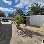 Villa Arum With Private Pool