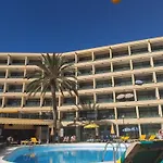 Las Dunes 1-Bedroom Apartment