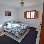 Captivating 2-Bedroom House 'Pajar' Finca Vistamar