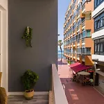 Beautiful Apartment In Las Palmas De Gran Can